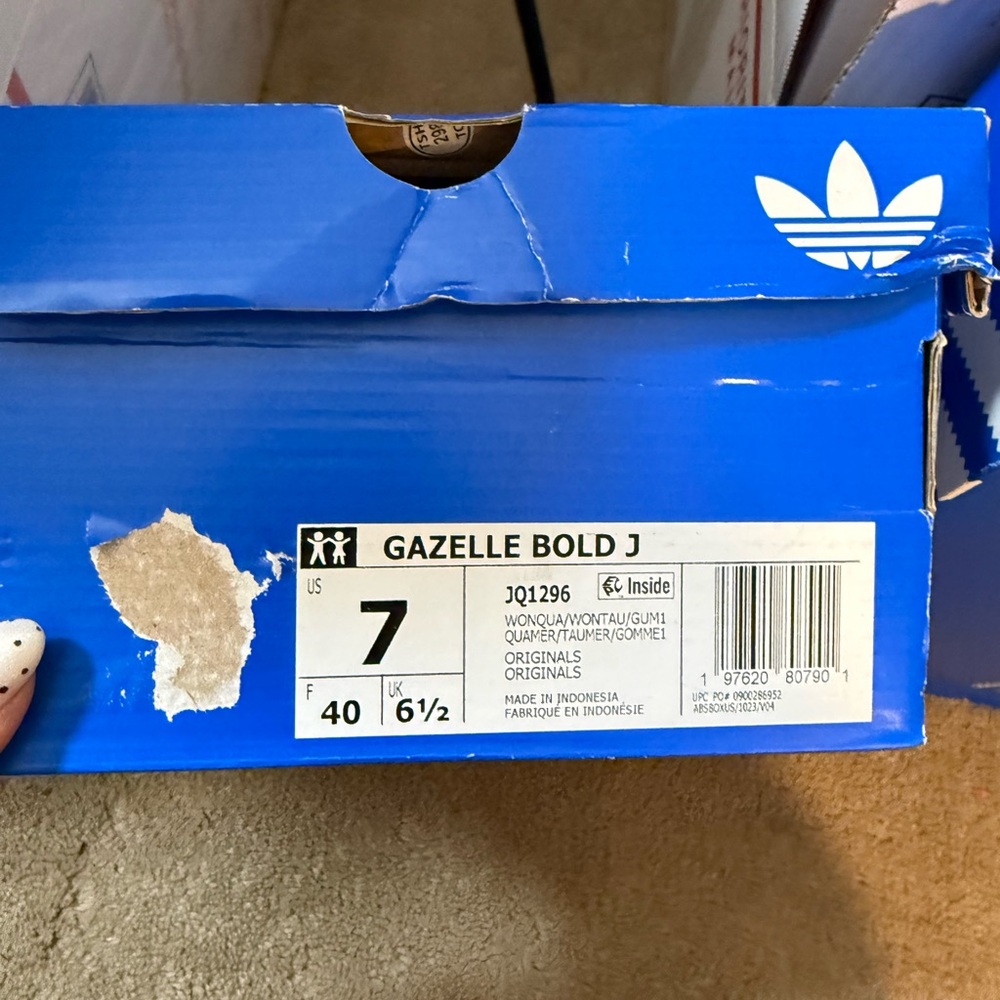 Adidas Gazelle Bold taupe colorway - Picture 5 of 5